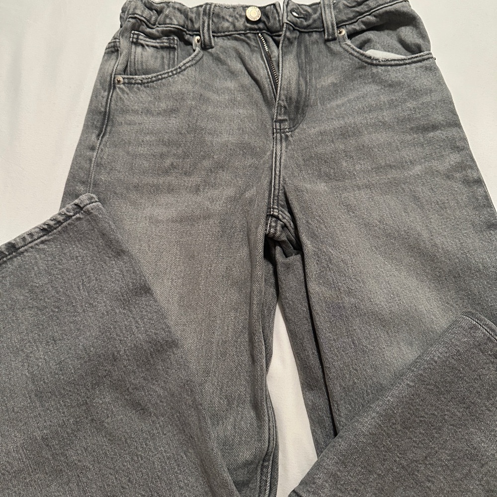 Gray Zara girls Jeans in washed black/grey